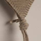 Gorro beige pompón natural