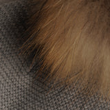 Gorro bebé gris pompón pelo natural
