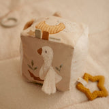 Cubo blandito de actividades Pequeña Oca