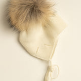 Gorro infantil premium lana merino hueso pompón natural