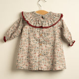 Vestido niña flores con cuello volante y puntilla granate