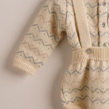 Chaqueta bebé punto greca pastel