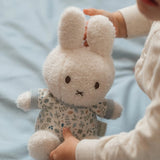 Conejo peluche Miffy 20 cm azul