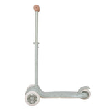 Patinete tres ruedas verde Little Dutch
