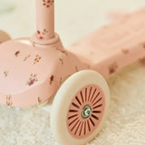 Patinete tres ruedas rosa Little Dutch